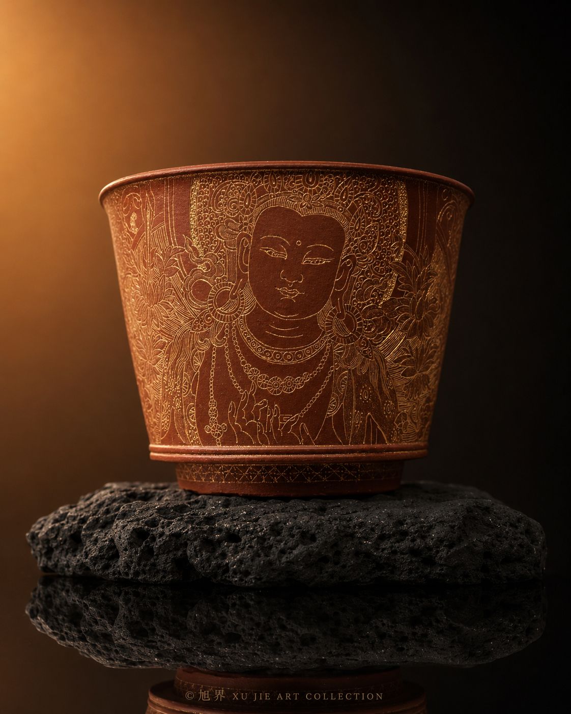 Bi Xumi work recognized with the 优秀作品奖 in the 9th CHINA·中国 Ceramic Art & Design Competition